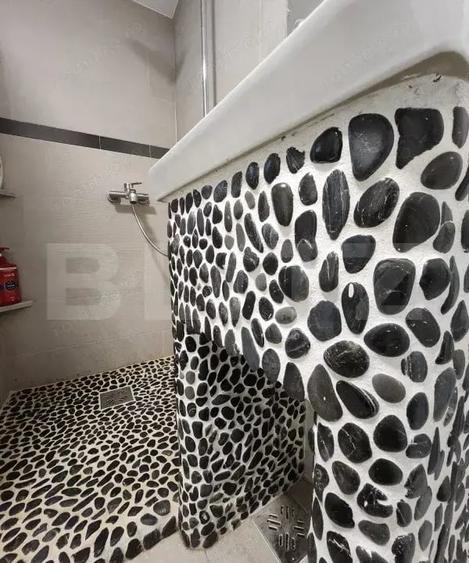 Casă cu 2 camere cu Teren 1000 Mp în Unirii