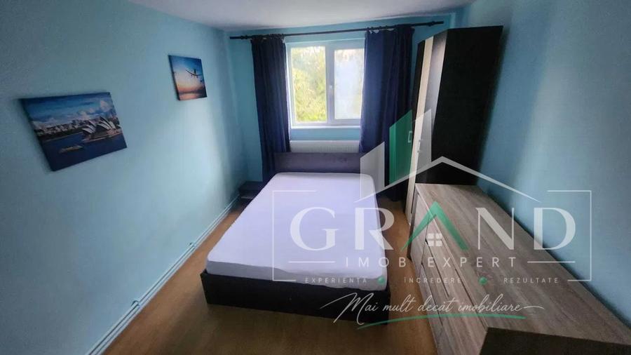 Apartament cu 4 camere decomandat, mobilat în Mărăști