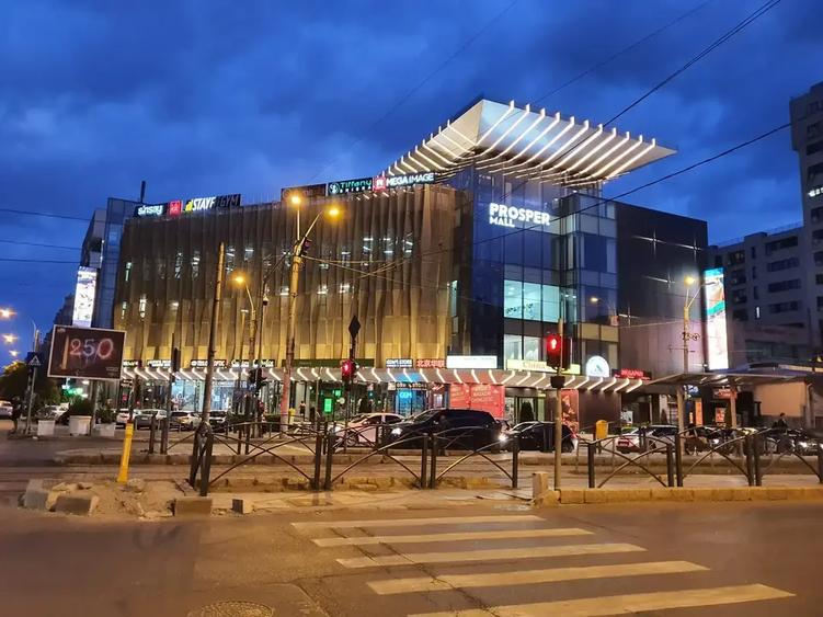 Apartament cu 4 camere decomandat, mobilat în 13 Septembrie