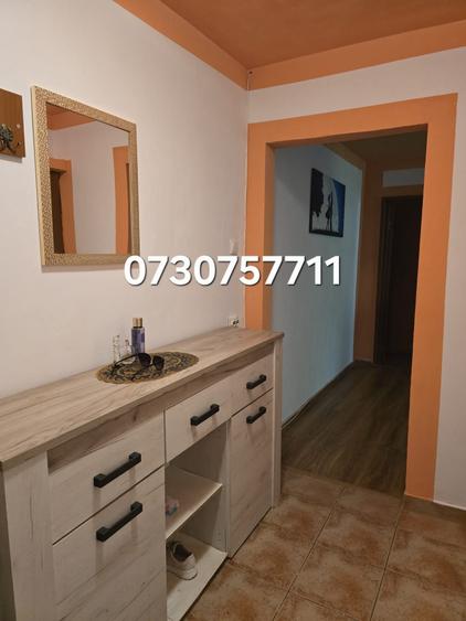 Apartament cu 2 camere semidecomandat în Dacia