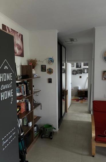Apartament cu 2 camere decomandat în Giroc