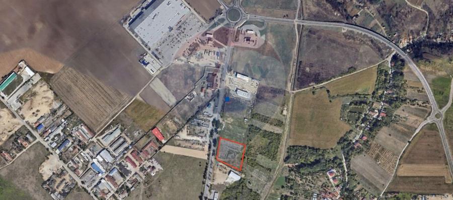Teren Construcții intravilan de 6627 mp, în Central