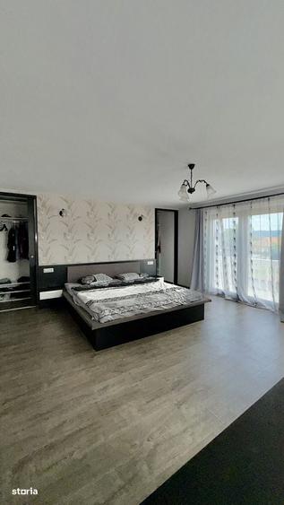 Casă cu 4 camere în Stupărei