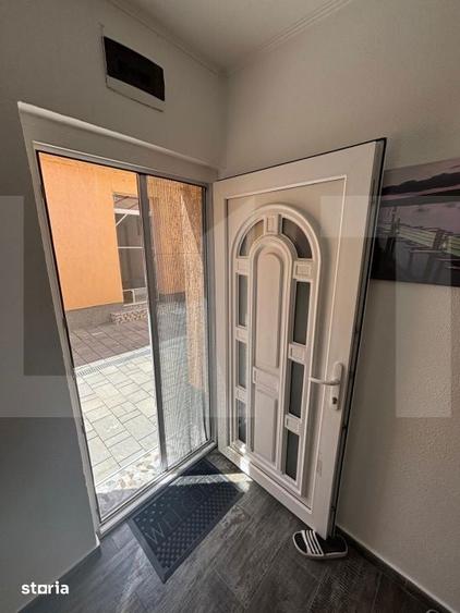 Casa in ?ofronea cu 2 corpuri, 5 camere, terase, garaj si teren gener - 18