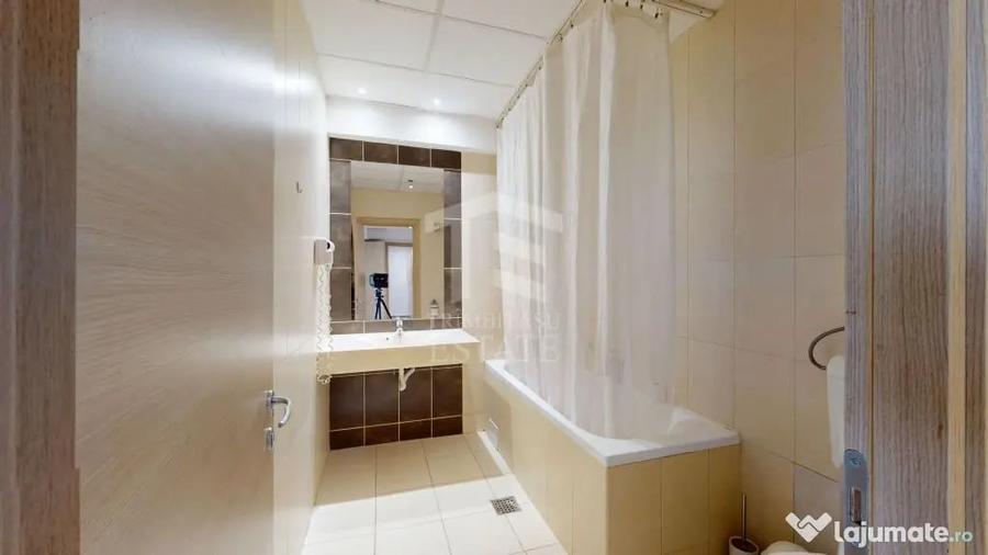 Apartament cu 2 camere decomandat în Văcăresti