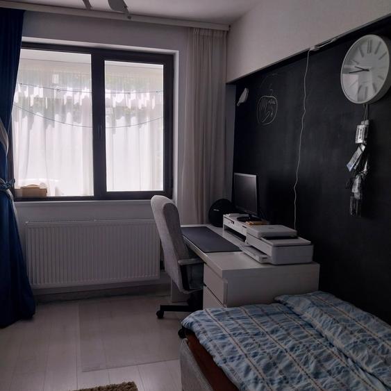 Apartament cu 3 camere decomandat în Tineretului
