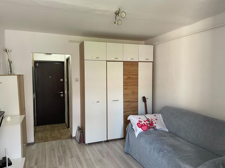 Garsonieră semidecomandată în Cetate