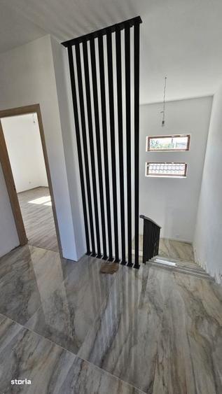Casa deosebita ,P+1 , 185 mp utili, 250 mp teren, zona Selgros-Damila - 1