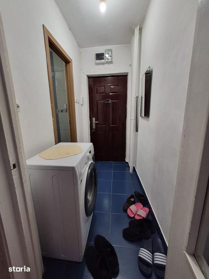 Apartament cu 2 camere semidecomandat în Valea Rosie