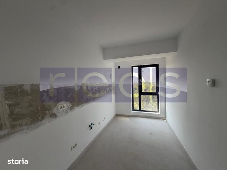 Apartament cu 4 camere în Central