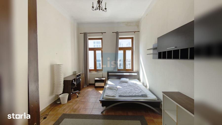 Apartament cu 4 camere în Central