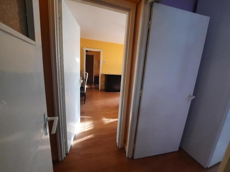 Apartament cu 2 camere semidecomandat, mobilat în Cantemir