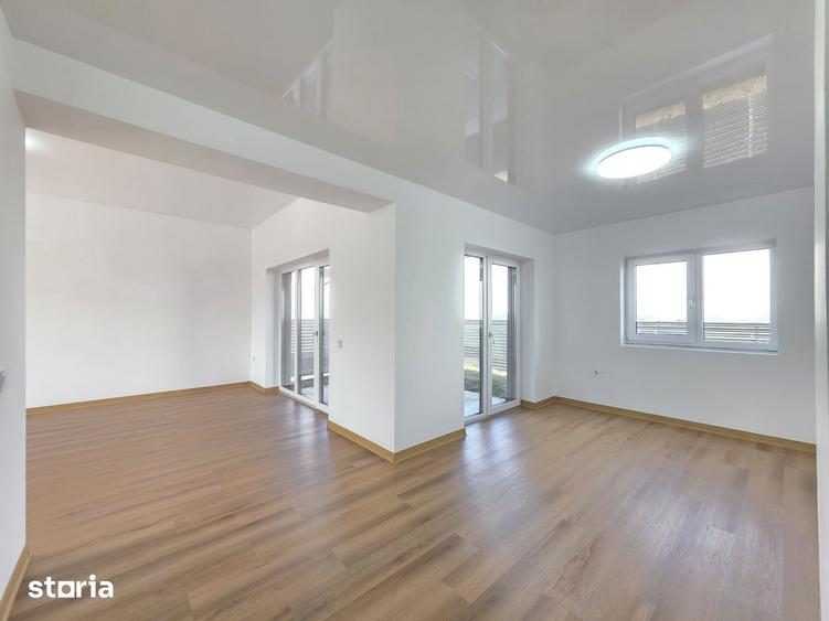 Casă cu 4 camere cu Teren 320 Mp în Tărlungeni