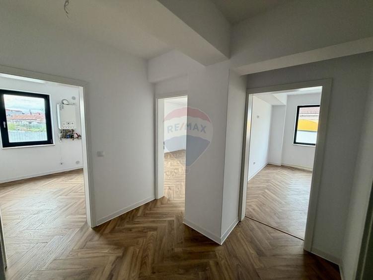 Apartament cu 2 camere decomandat în Central