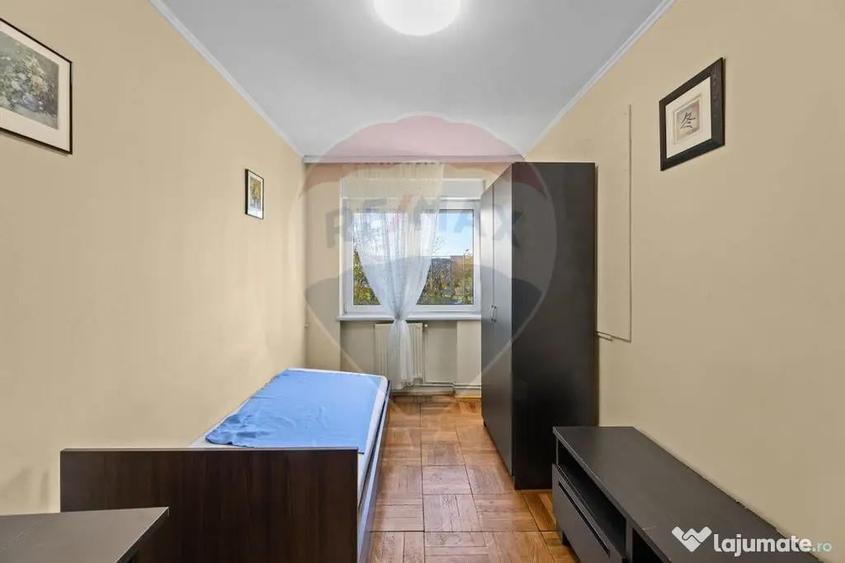 Apartament cu 3 camere semidecomandat în Podgoria