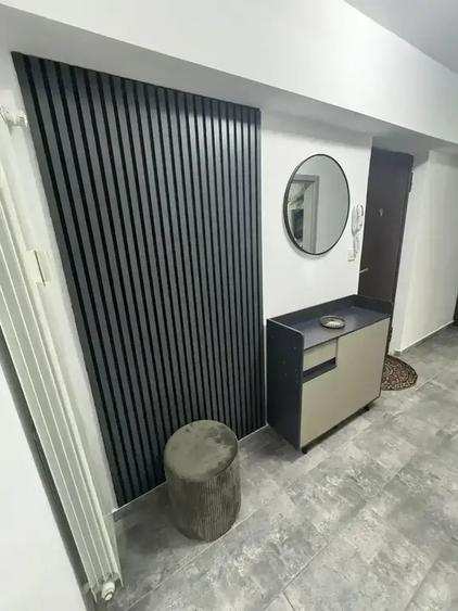 Apartament cu 2 camere decomandat, mobilat în Unirii