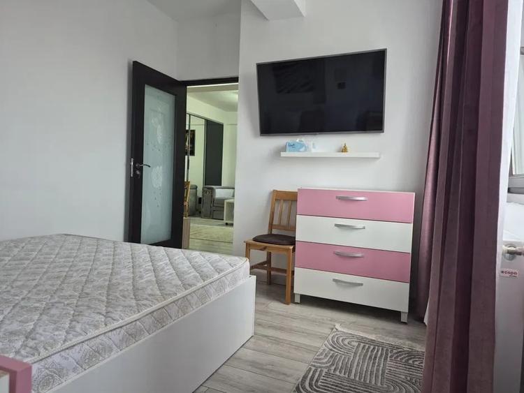 Apartament cu 2 camere decomandat, mobilat în Bucureștii Noi — fotografia 1