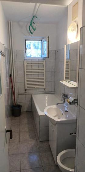 Apartament cu 2 camere nedecomandat, mobilat în Alexandru cel Bun