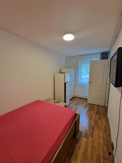Garsonieră semidecomandată în Brâncoveanu