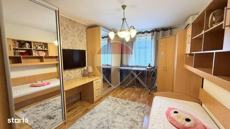 Apartament cu 3 camere în Buzaului