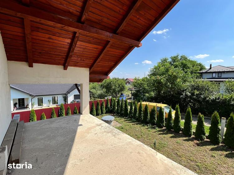Casă cu 6 camere cu Teren 2200 Mp în Central