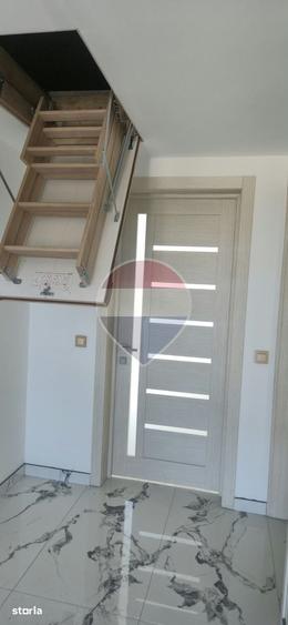 Casa / Vila cu 4 camere de vanzare - 16