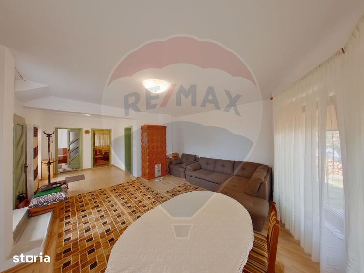 Casă cu 5 camere cu Teren 659 Mp în Câmpulung la Tisa