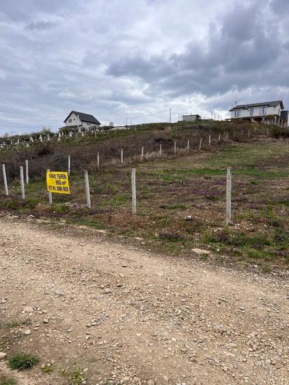 Teren intravilan de 900 mp, în Paleu