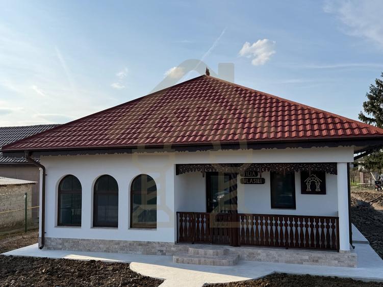 Casă individuală cu 5 camere cu Canalizare în Pipera
