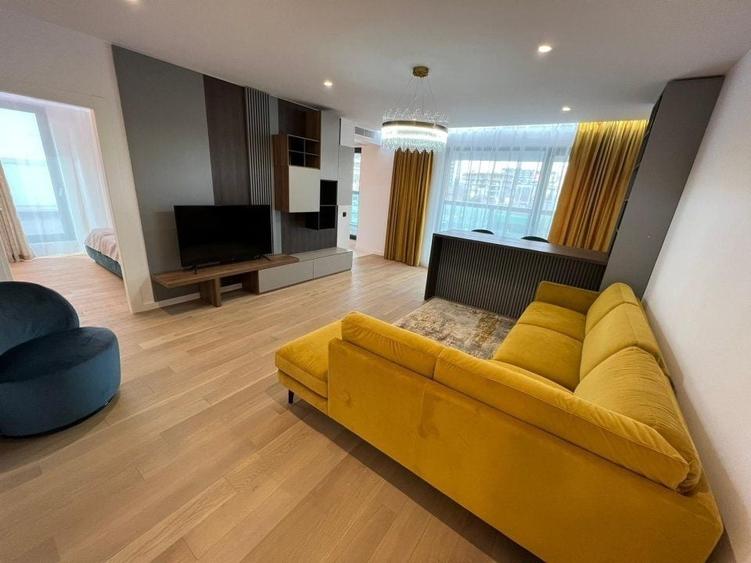 Apartament cu 2 camere semidecomandat, mobilat în Aviației