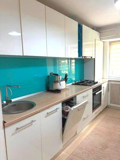 Apartament cu 3 camere decomandat, mobilat în 13 Septembrie