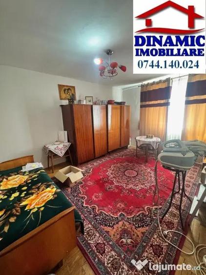 Apartament cu 2 camere decomandat în Mărăței