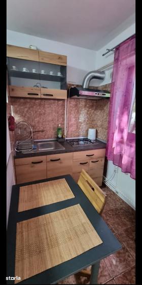 Apartament cu 2 camere semidecomandat în Faleza Nord