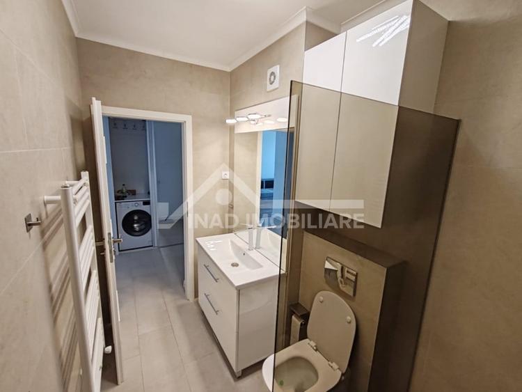Apartament cu 2 camere decomandat, mobilat în Mărăști