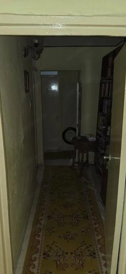Apartament cu 3 camere decomandat în Rovine