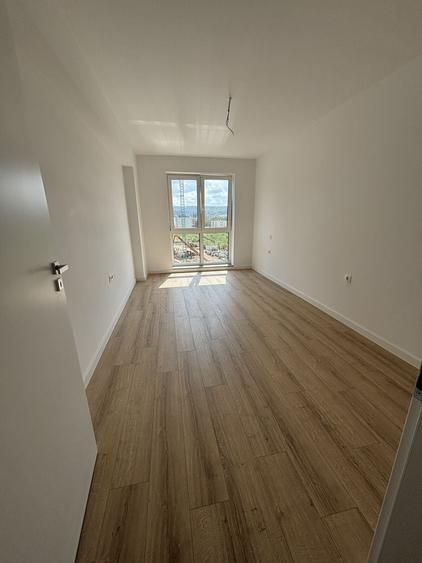 Apartament cu 2 camere decomandat în Exterior Vest
