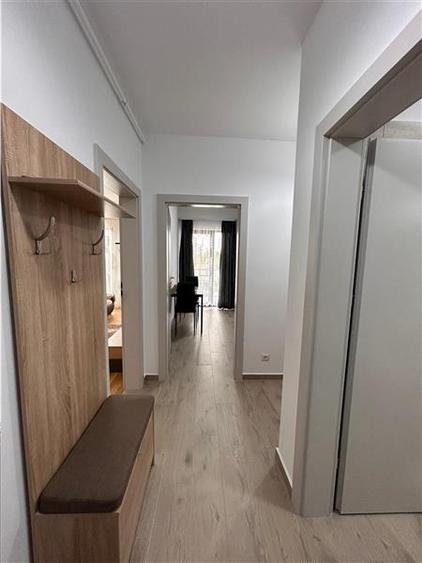 Apartament cu 2 camere decomandat, mobilat în Albert