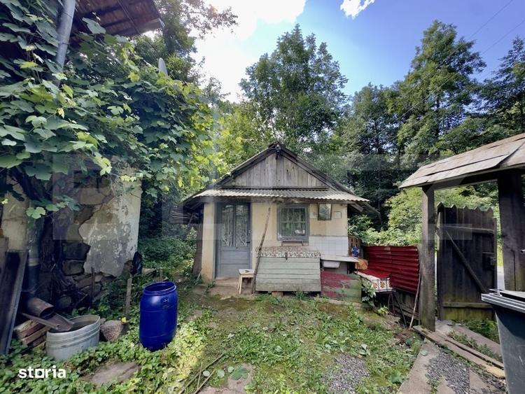Casă cu 3 camere în Pătrângeni