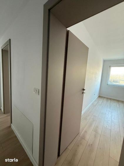 Apartament cu 3 camere în Cetate