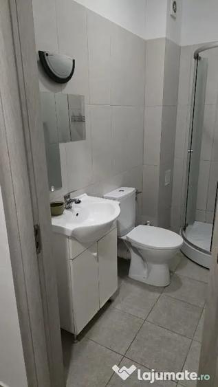 Garsonieră decomandată în Tineretului