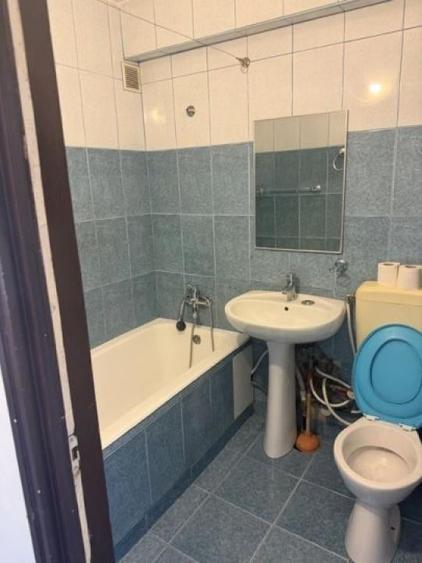Apartament cu 3 camere în Iancului
