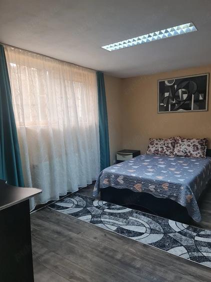 Apartament cu 2 camere semidecomandat în George Bacovia