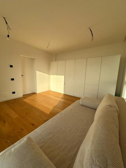 Duplex cu 4 camere cu Garaj în Nord-Est