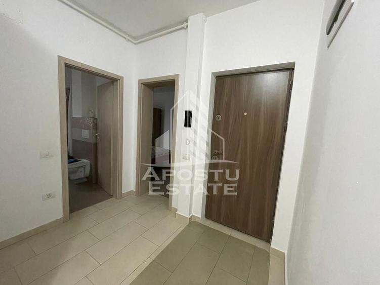 Apartament cu 2 camere semidecomandat în Dumbrăvița