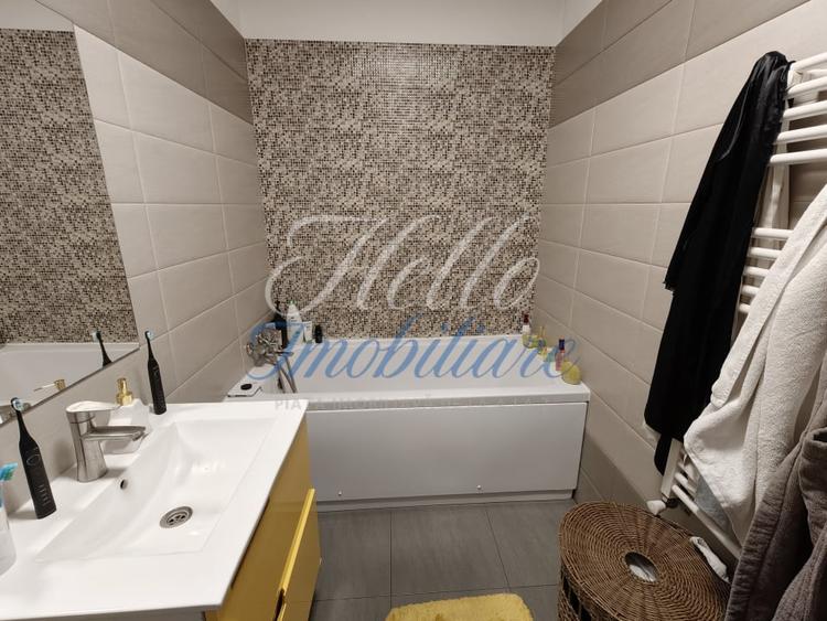 Apartament cu 2 camere semidecomandat, mobilat în Florești