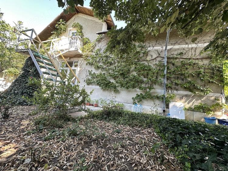 Agentia imobiliara VIGAFON vinde casa 8 camere Negoiesti-Prahova - 12