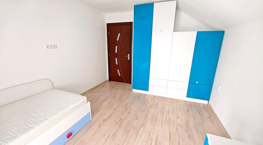 Casă cu 4 camere cu Teren 500 Mp în Tărlungeni