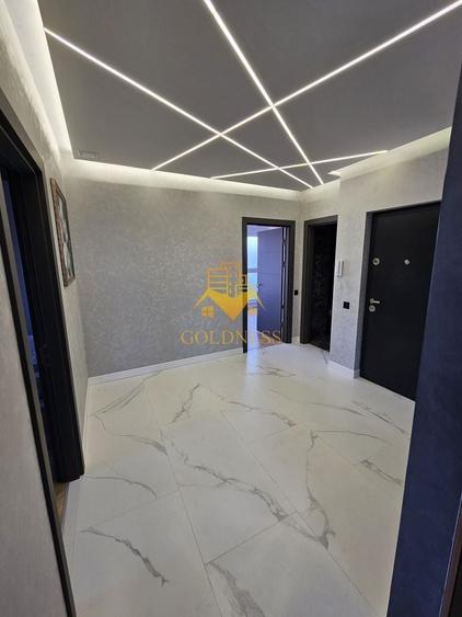 Apartament cu 3 camere semidecomandat, mobilat în Florești