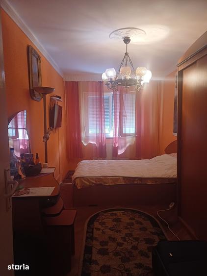 Apartament spa?ios cu 4 camere de vanzare Vasile Aron, Sibiu - 3