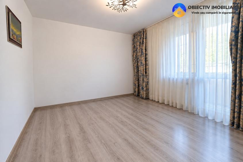 Apartament cu 2 camere decomandat în Precista